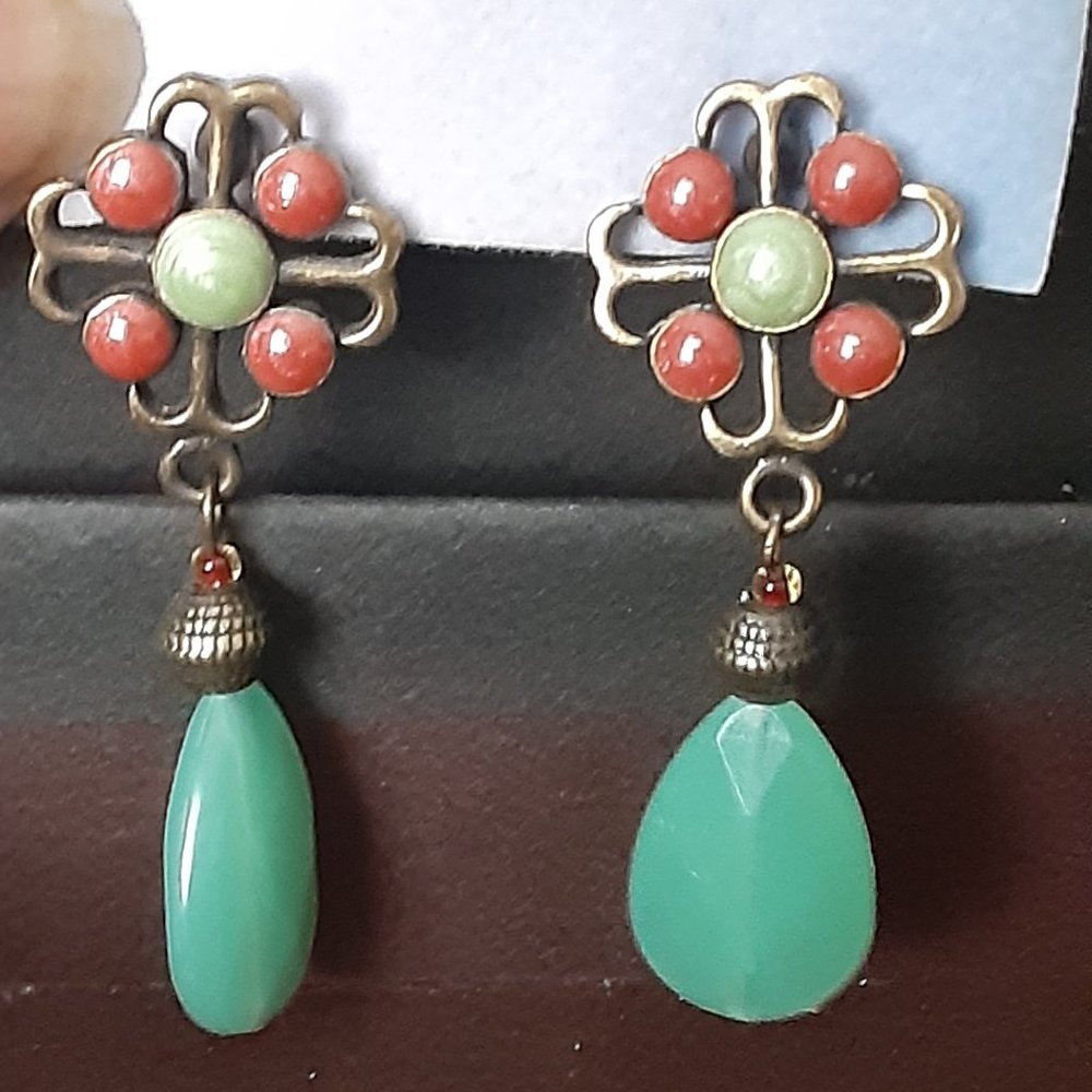 Tear drop earrings